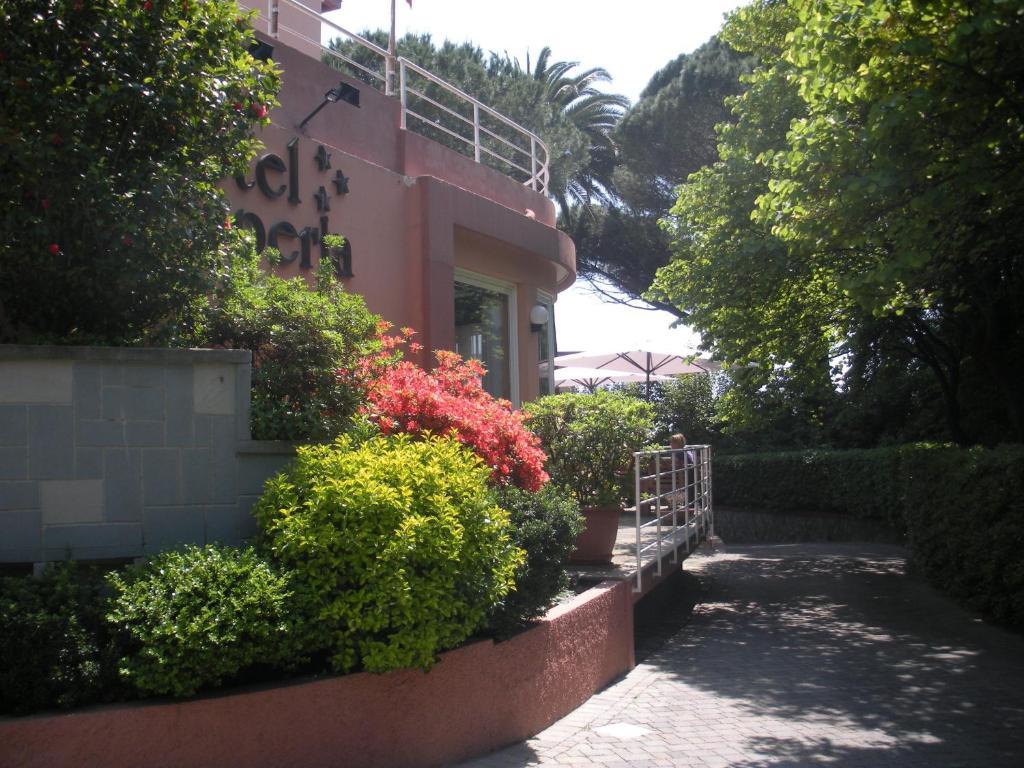 Hotel Esperia Genua Exterior foto